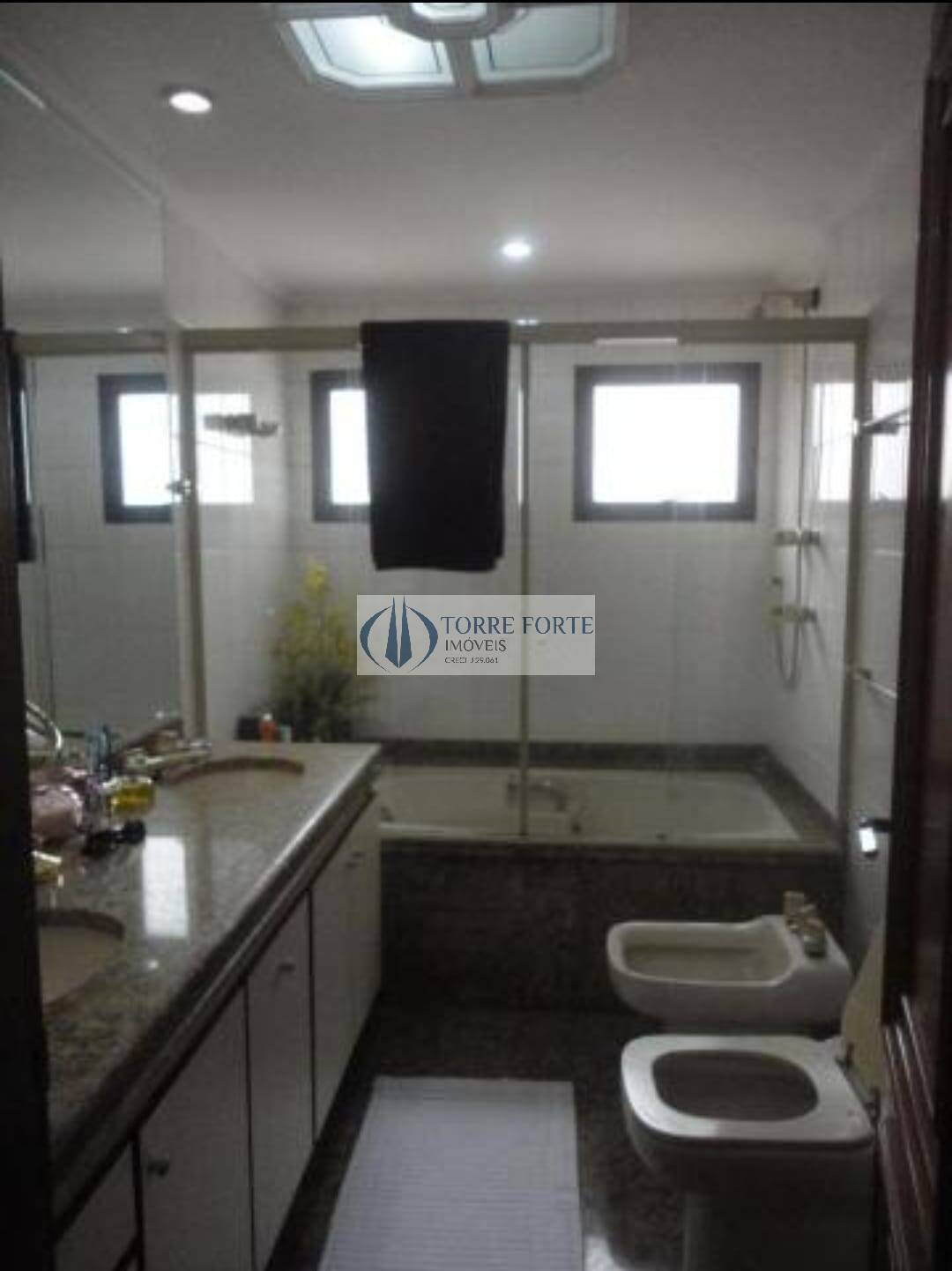 Apartamento à venda com 4 quartos, 188m² - Foto 53