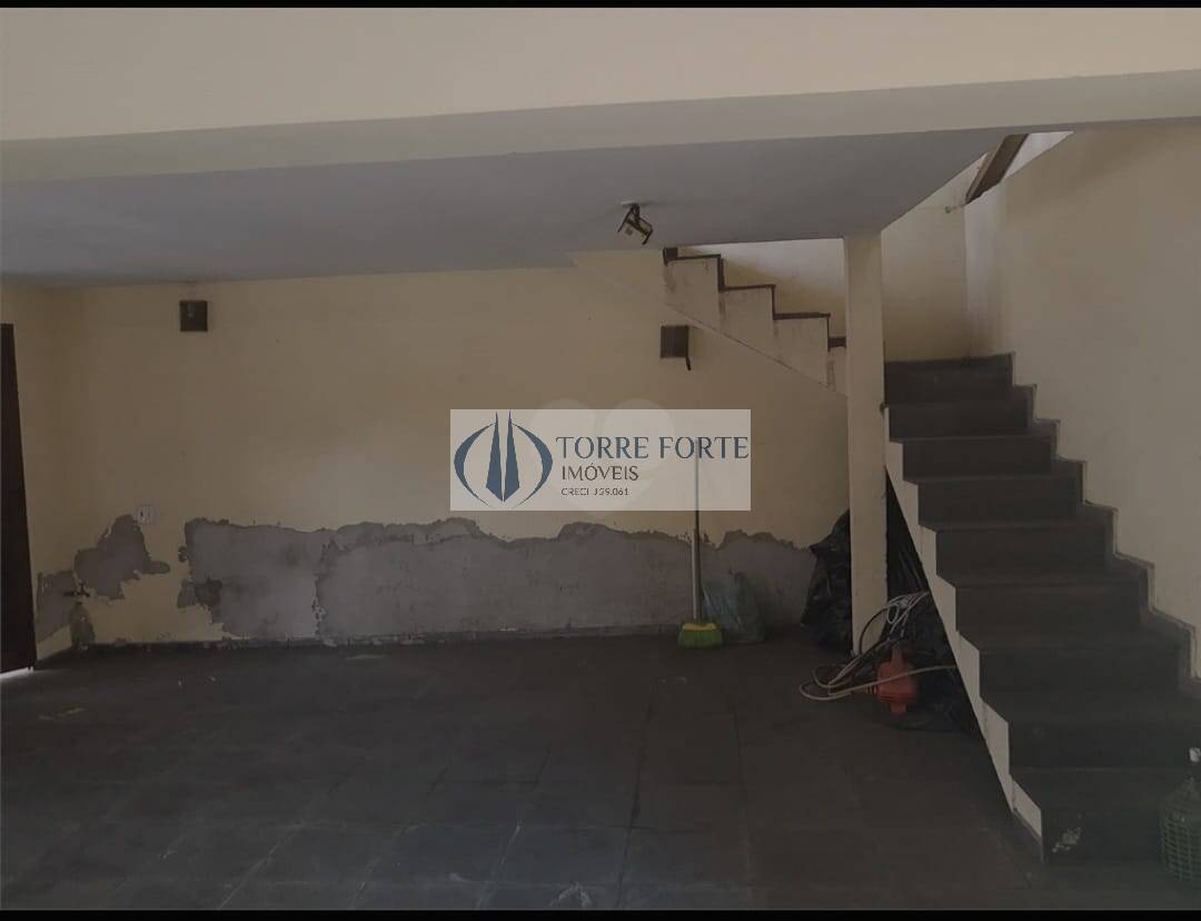 Sobrado à venda com 4 quartos, 262m² - Foto 20