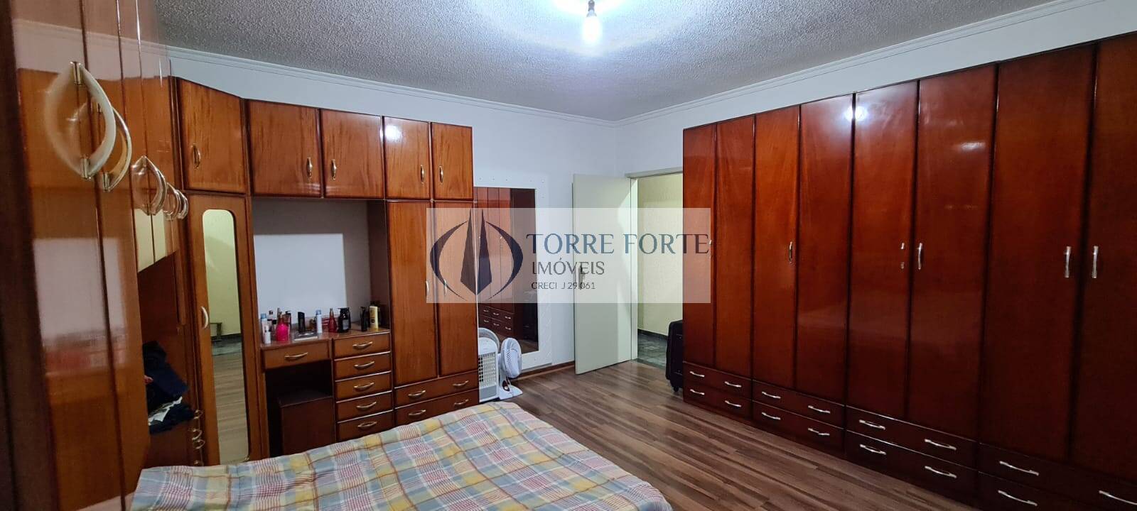 Casa à venda com 3 quartos, 194m² - Foto 21