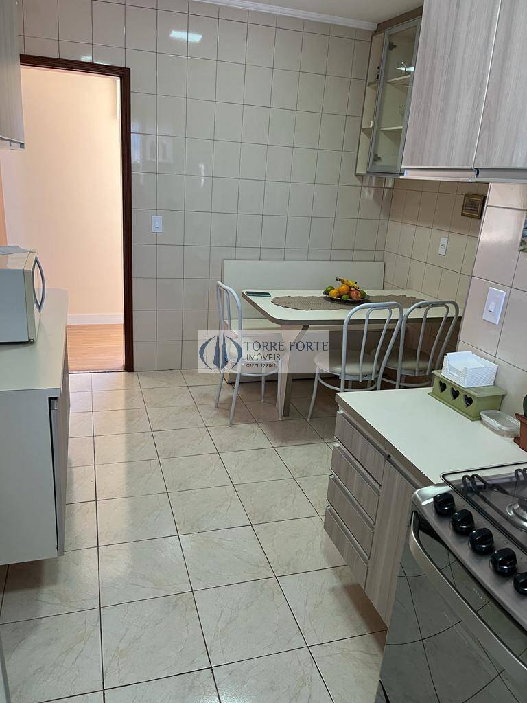 Apartamento à venda com 3 quartos, 121m² - Foto 8