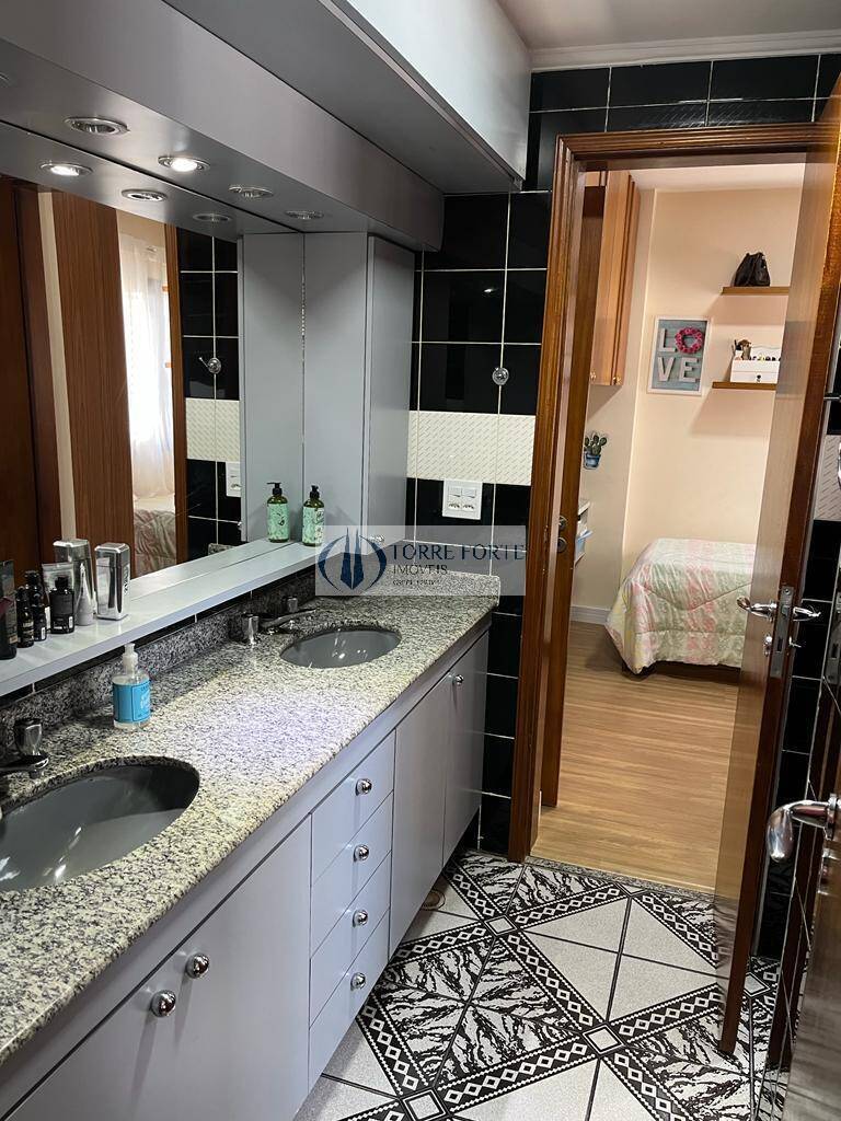 Apartamento à venda com 3 quartos, 121m² - Foto 6