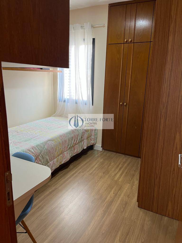 Apartamento à venda com 3 quartos, 121m² - Foto 9