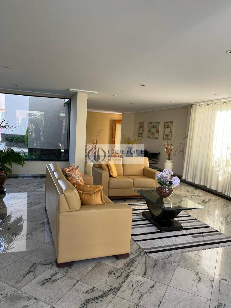 Apartamento à venda com 3 quartos, 121m² - Foto 14