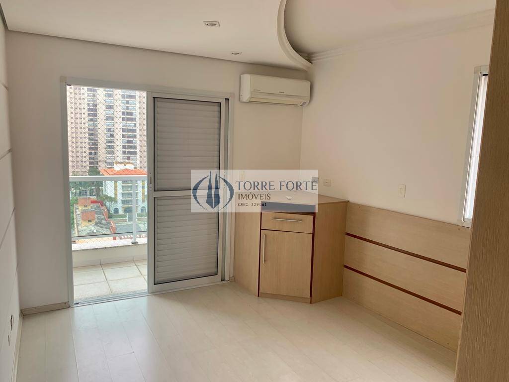 Apartamento à venda com 3 quartos, 134m² - Foto 20