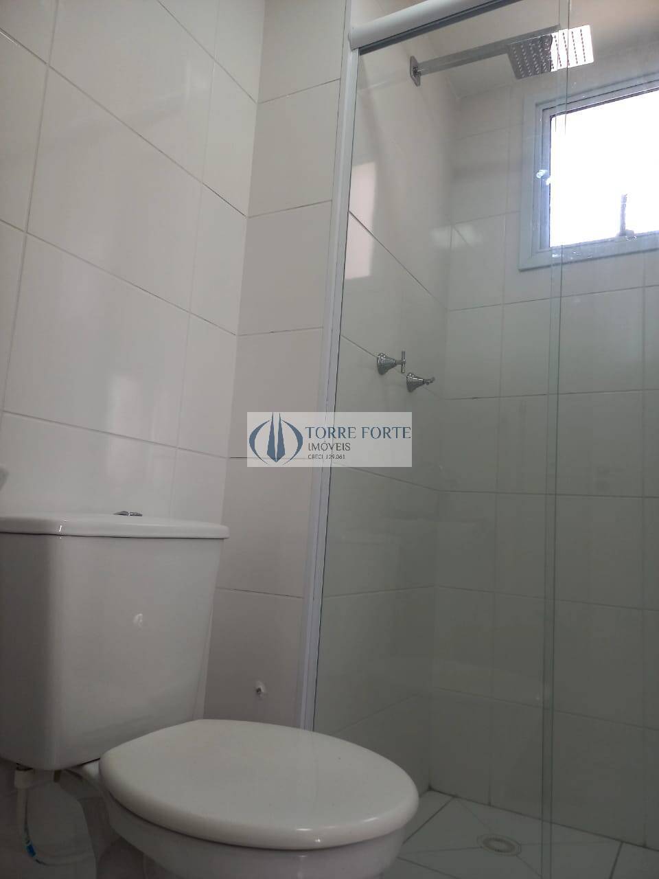 Apartamento à venda com 2 quartos, 45m² - Foto 2