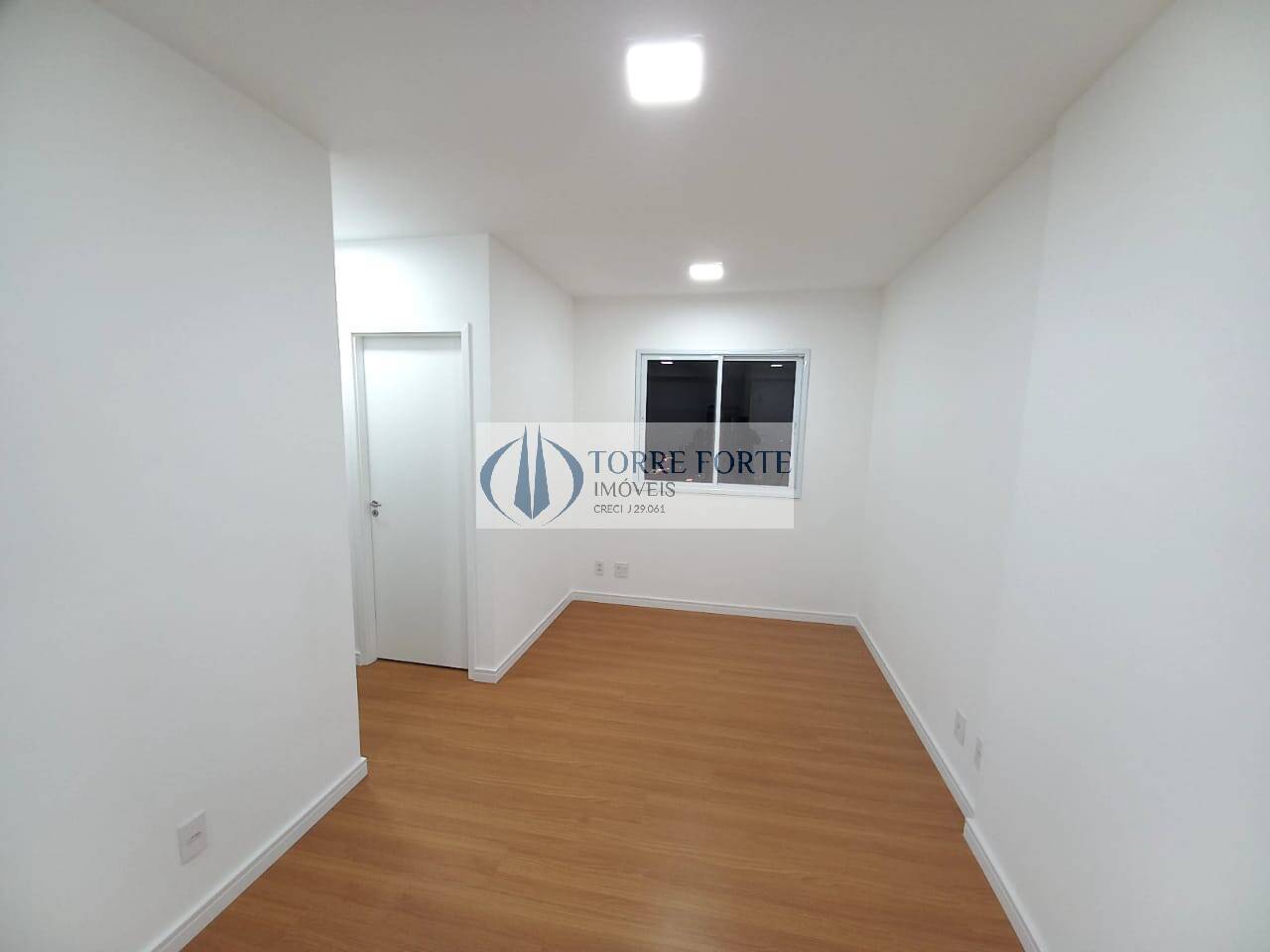 Apartamento à venda com 2 quartos, 45m² - Foto 6