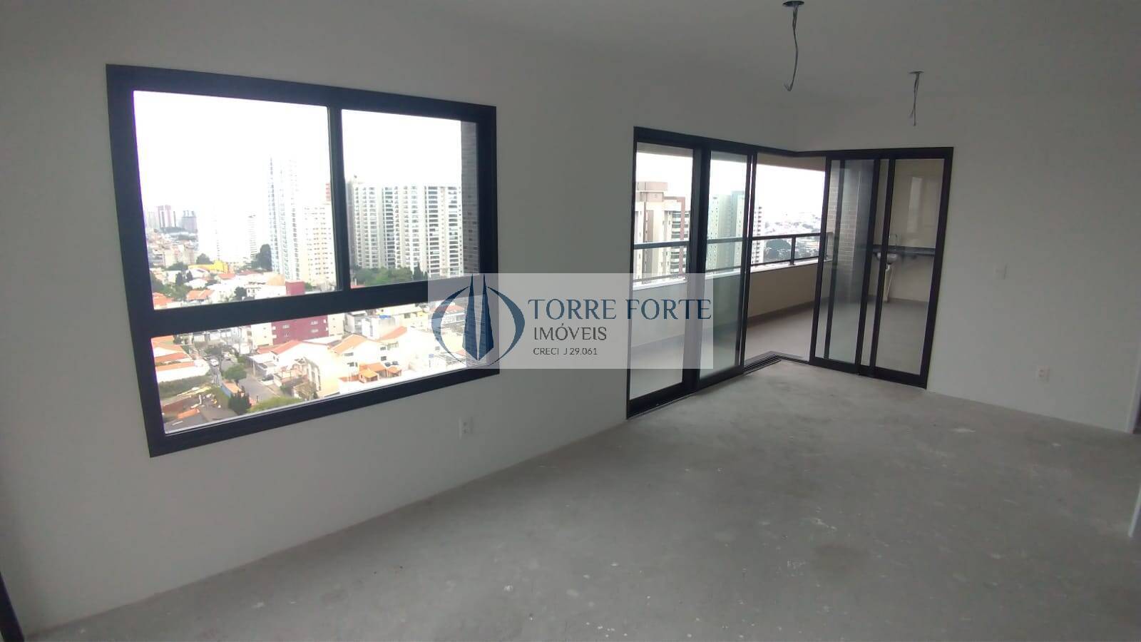 Apartamento à venda com 3 quartos, 161m² - Foto 30