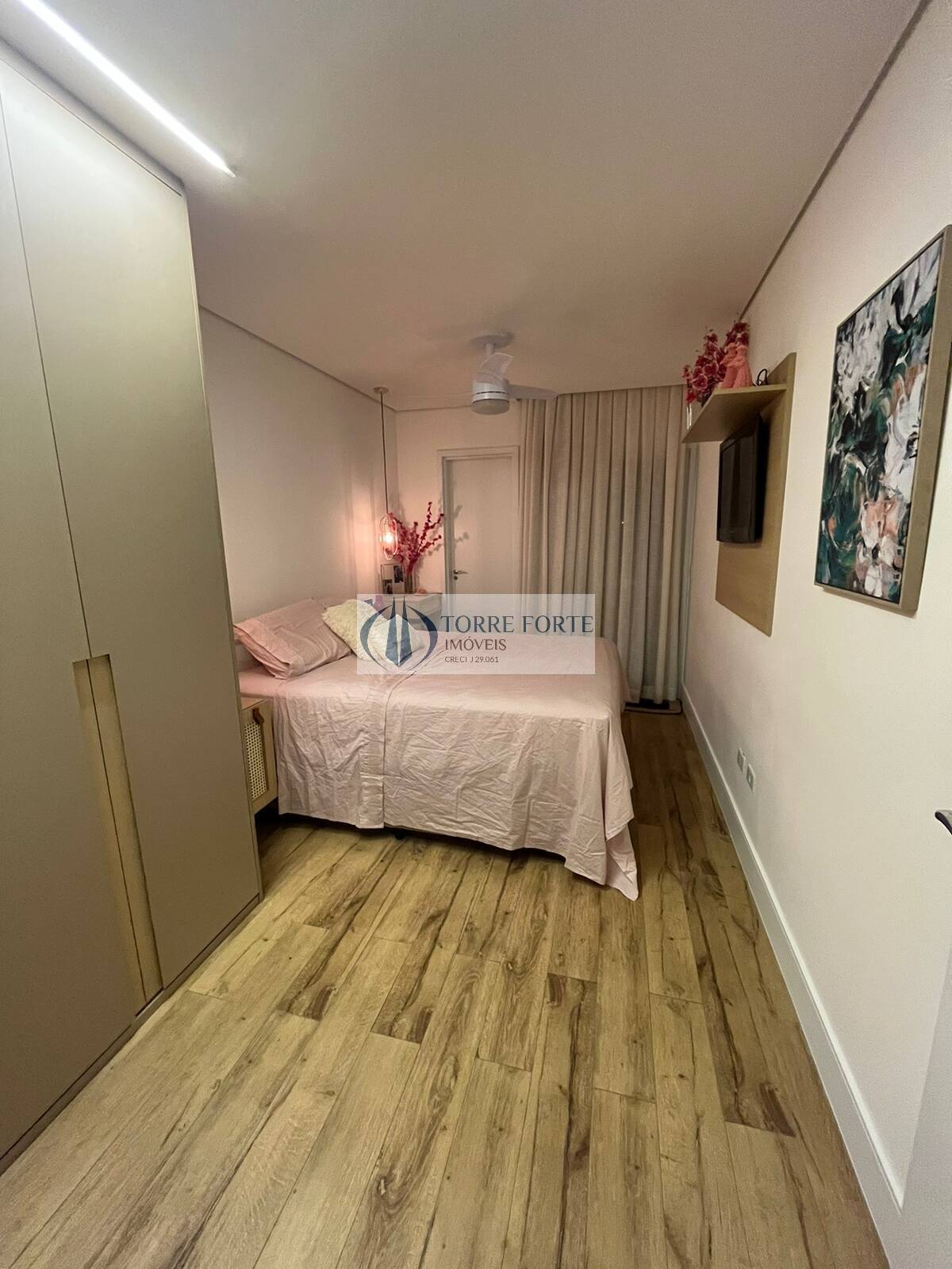 Apartamento à venda com 2 quartos, 79m² - Foto 11