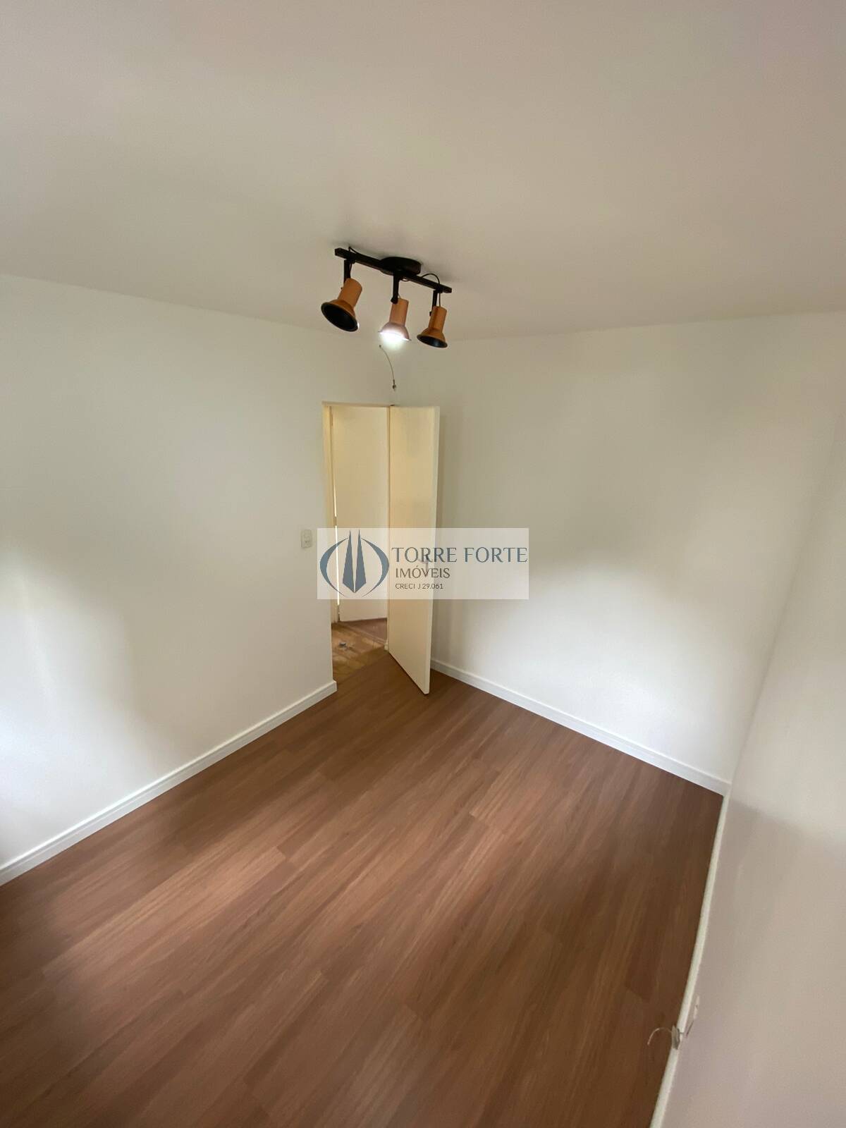 Apartamento à venda com 3 quartos, 63m² - Foto 29