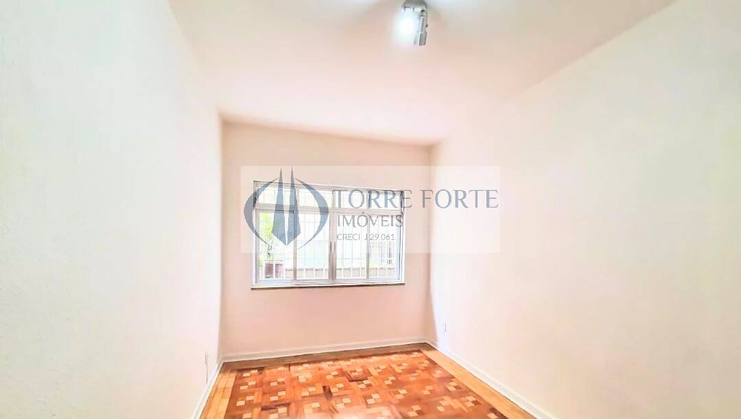 Apartamento à venda com 2 quartos, 70m² - Foto 6