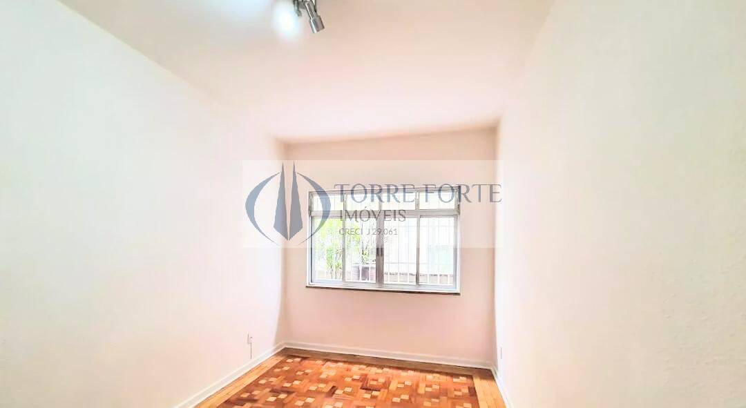 Apartamento à venda com 2 quartos, 70m² - Foto 9