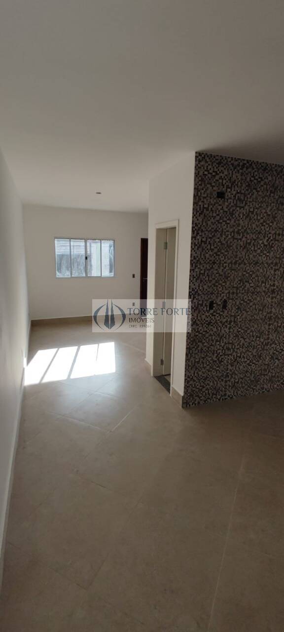 Casa à venda com 2 quartos, 64m² - Foto 23