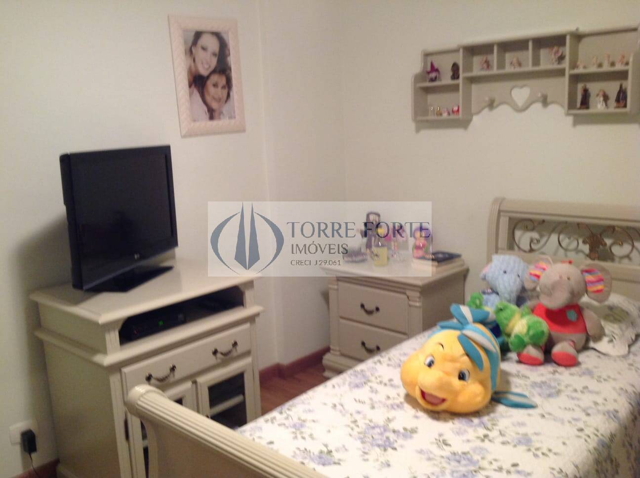 Apartamento à venda com 3 quartos, 132m² - Foto 9