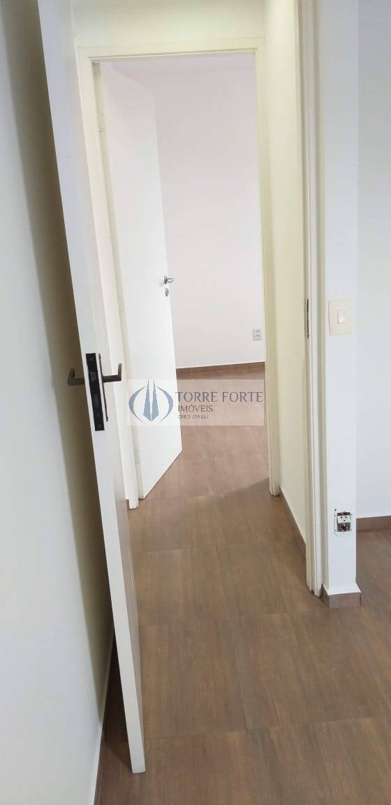 Apartamento à venda com 3 quartos, 61m² - Foto 8