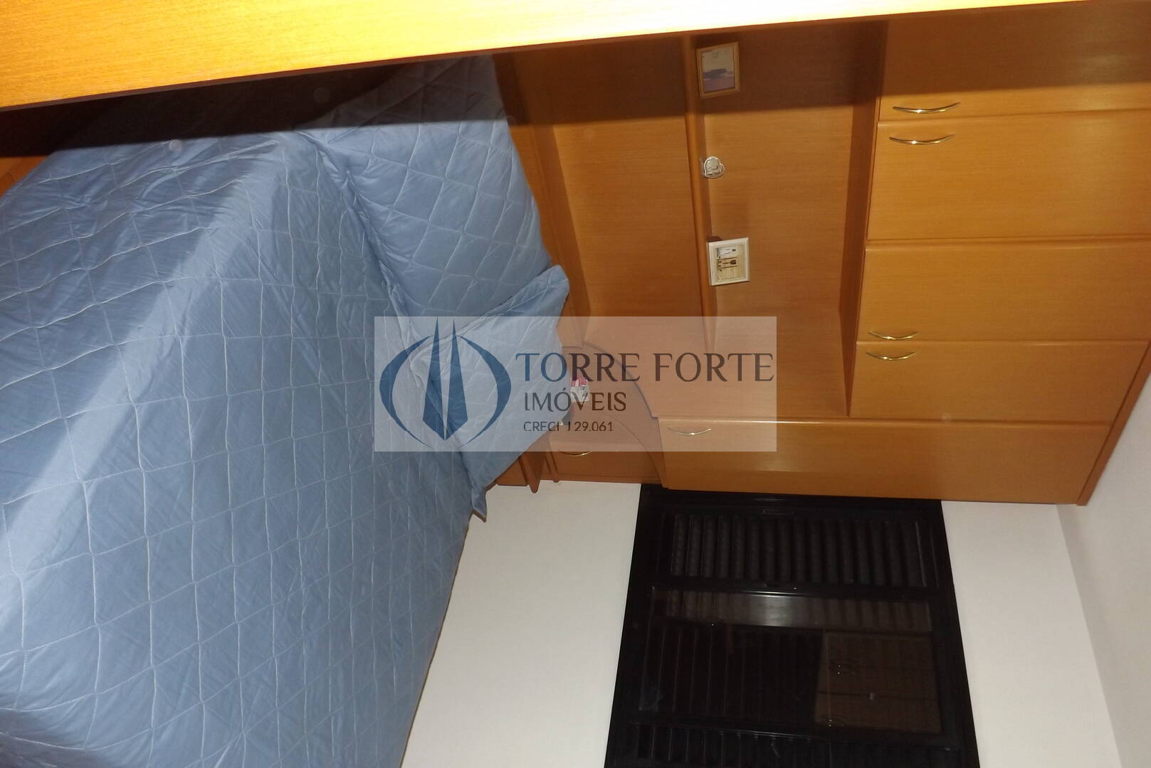 Apartamento à venda com 3 quartos, 74m² - Foto 18