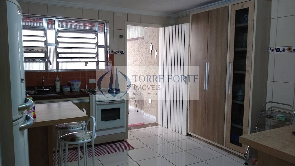 Casa à venda com 3 quartos, 160m² - Foto 24