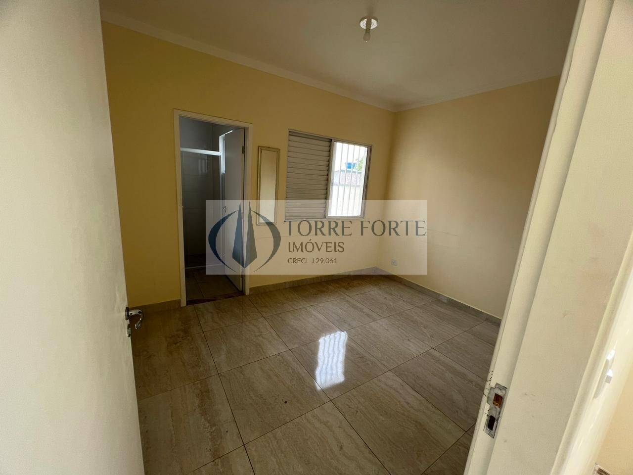 Casa à venda com 3 quartos, 108m² - Foto 10