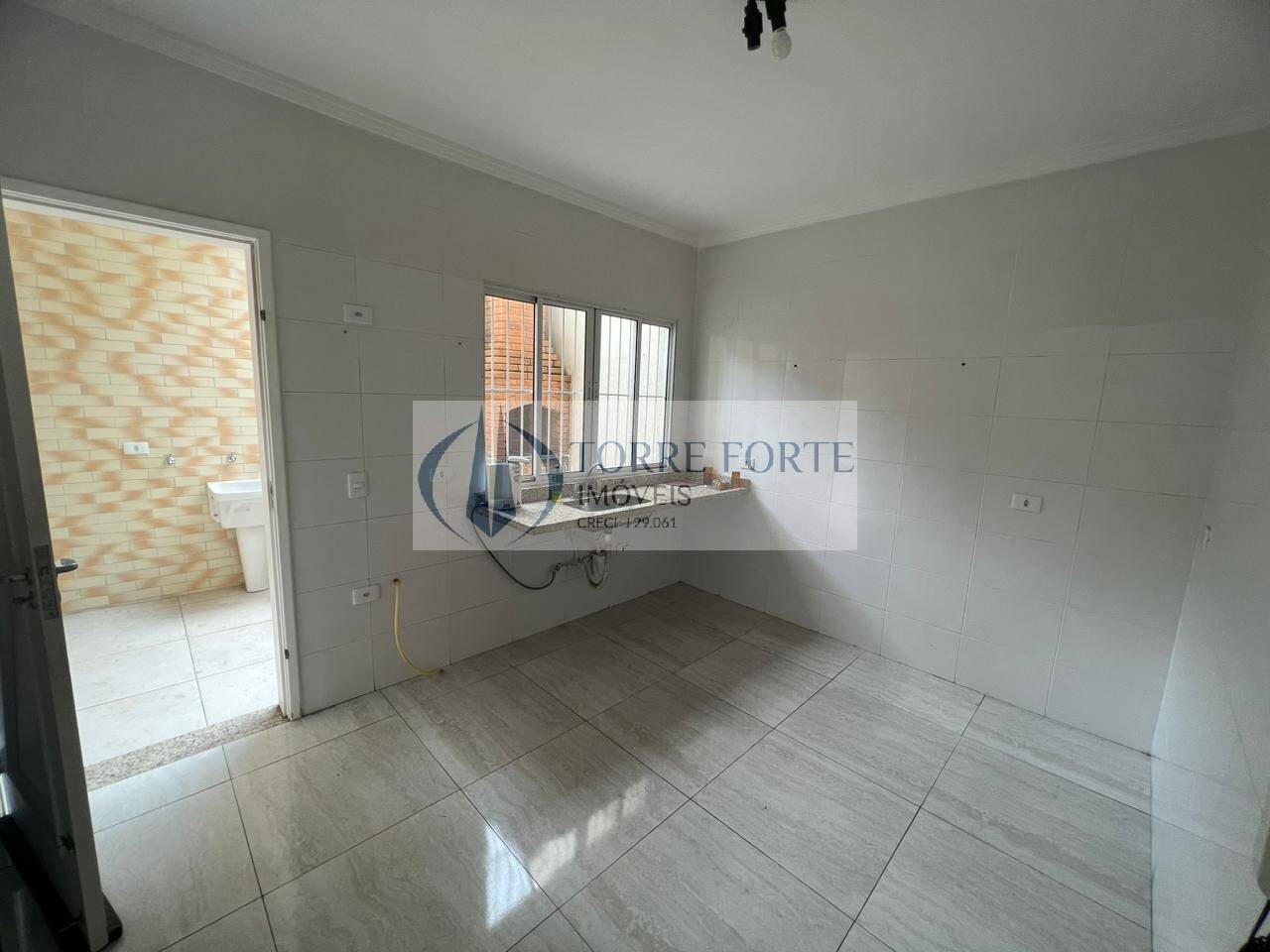 Casa à venda com 3 quartos, 108m² - Foto 8