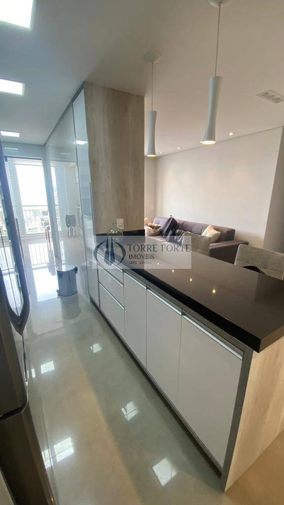 Apartamento à venda com 2 quartos, 68m² - Foto 14