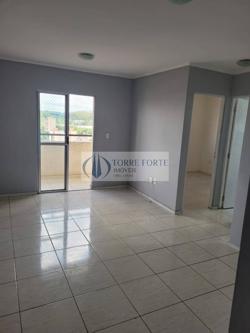 Apartamento à venda com 2 quartos, 64m² - Foto 1