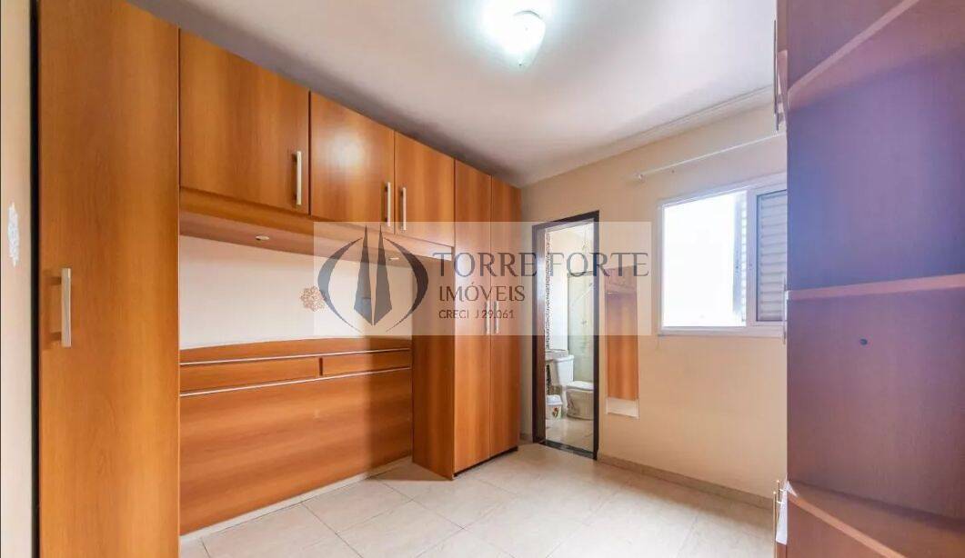 Apartamento à venda com 2 quartos, 140m² - Foto 3