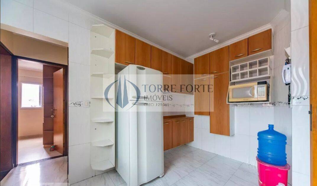 Apartamento à venda com 2 quartos, 140m² - Foto 11