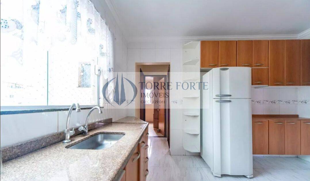 Apartamento à venda com 2 quartos, 140m² - Foto 12