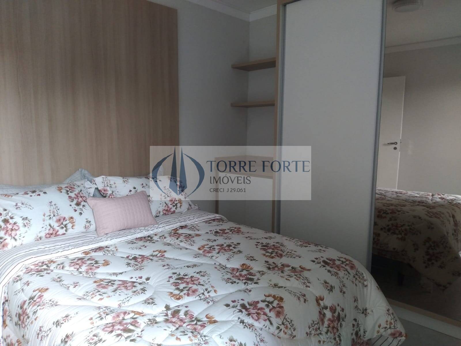 Apartamento à venda com 2 quartos, 39m² - Foto 24