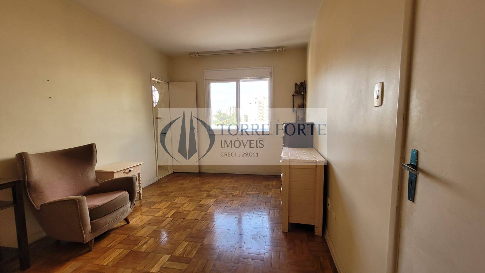 Apartamento à venda com 2 quartos, 90m² - Foto 7