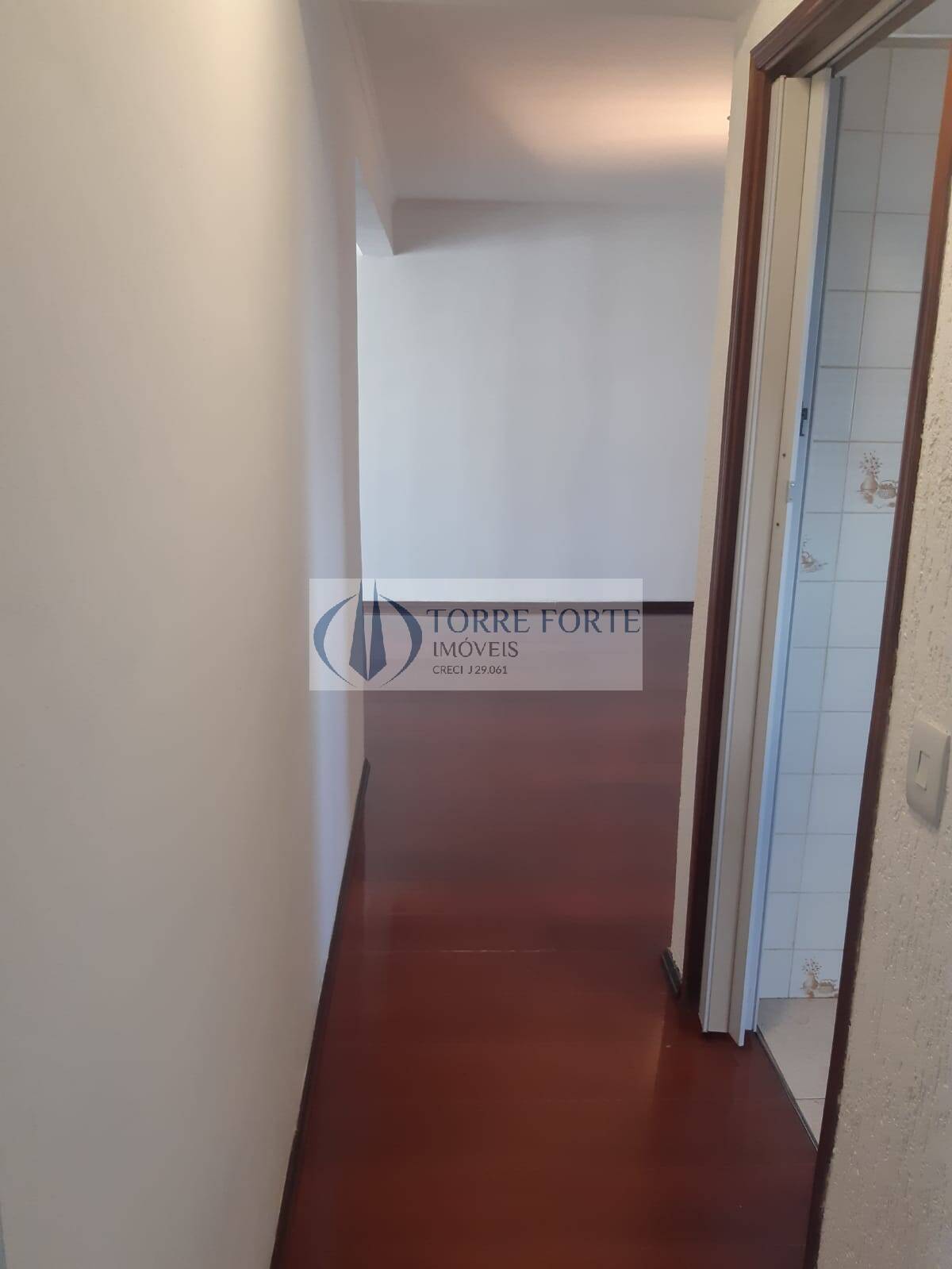 Apartamento à venda com 2 quartos, 69m² - Foto 8