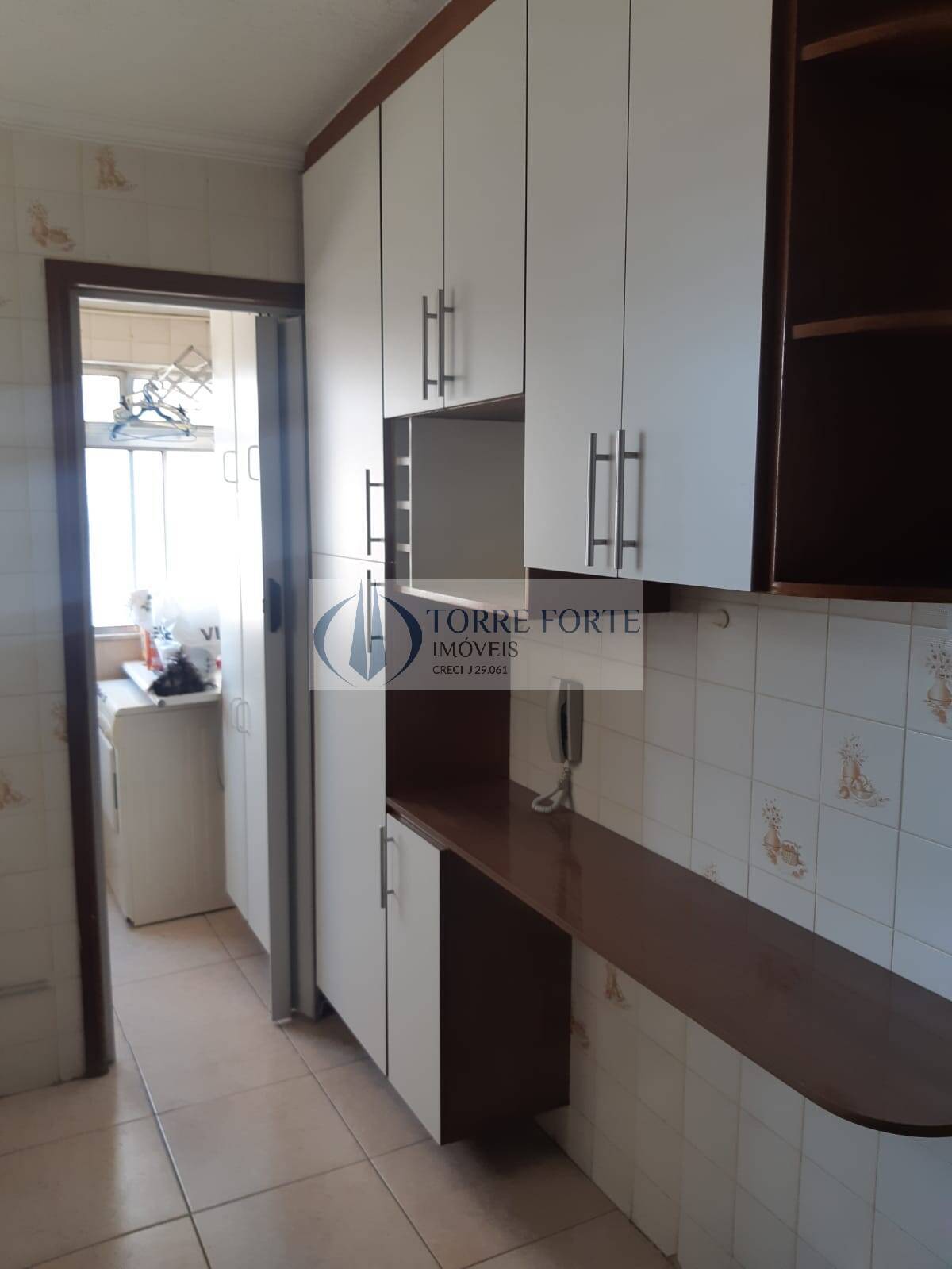 Apartamento à venda com 2 quartos, 69m² - Foto 9