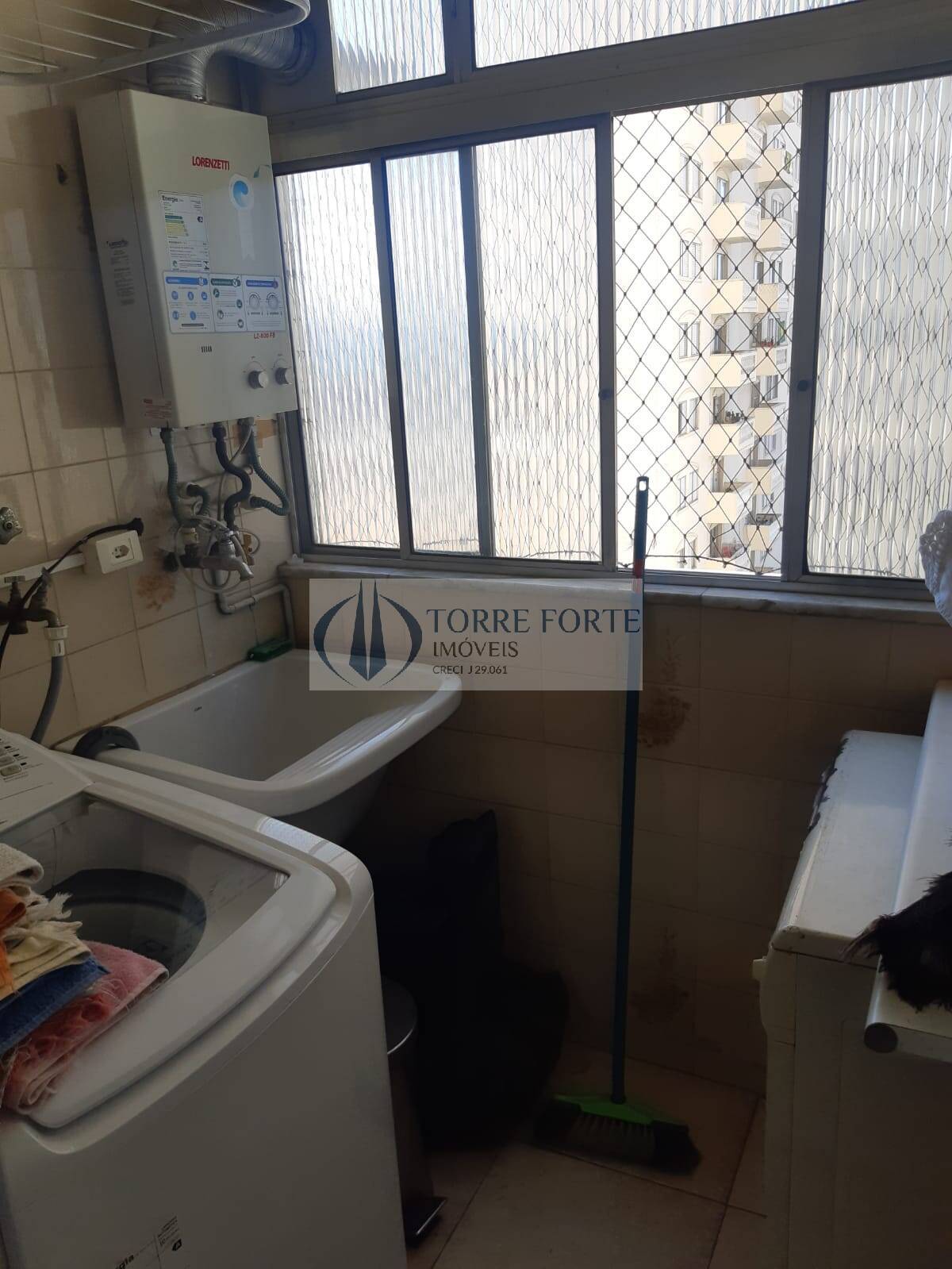 Apartamento à venda com 2 quartos, 69m² - Foto 15