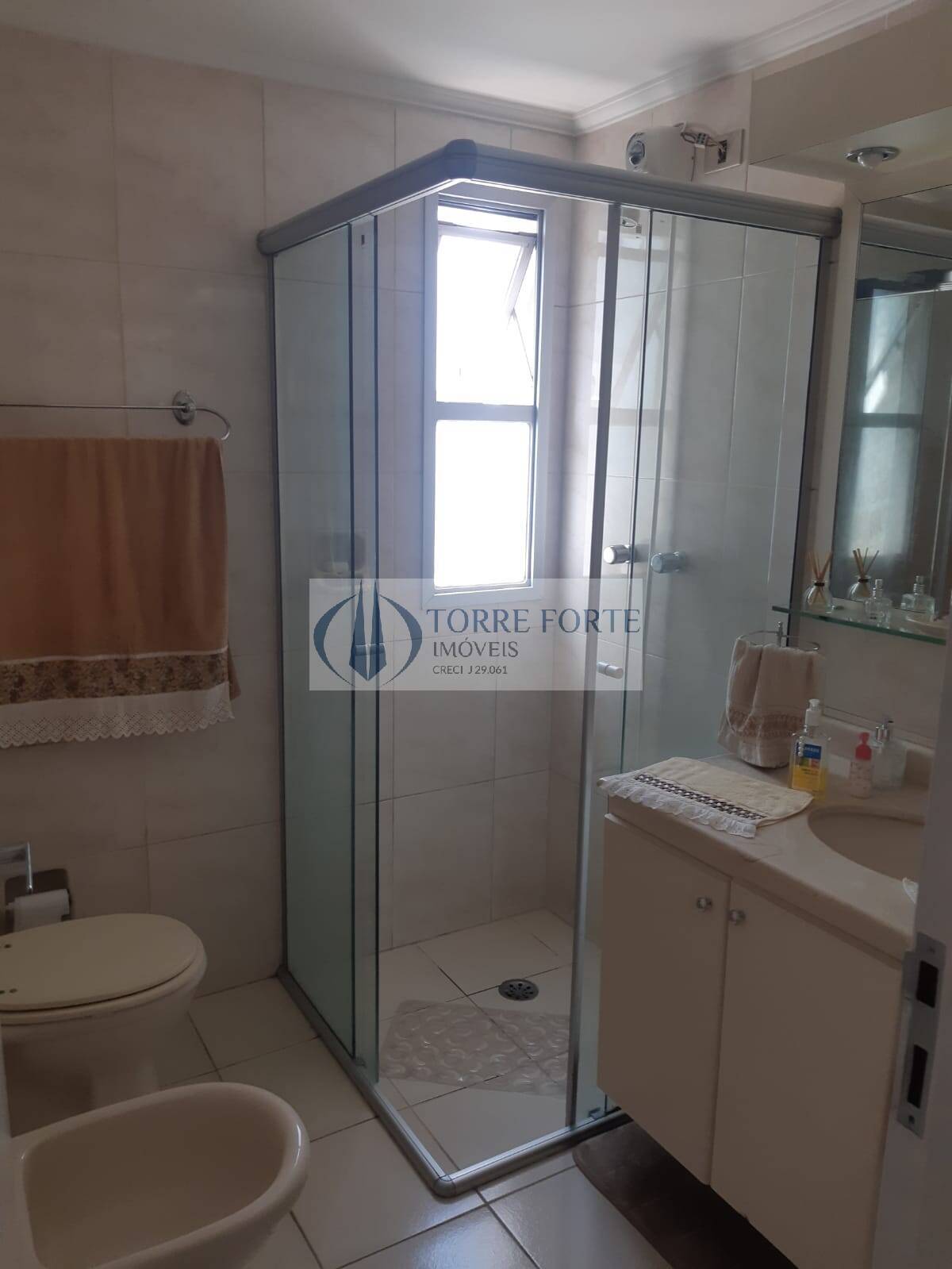 Apartamento à venda com 3 quartos, 104m² - Foto 10