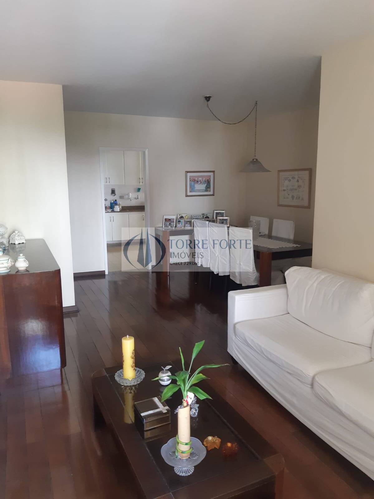 Apartamento à venda com 3 quartos, 104m² - Foto 1