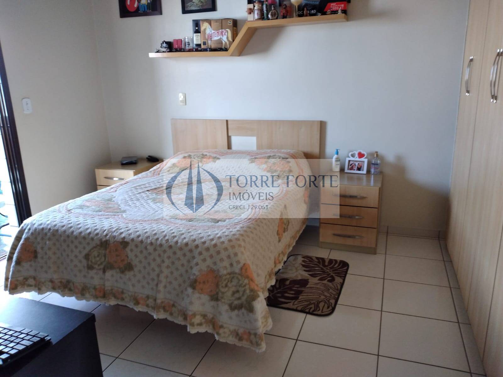 Apartamento à venda com 3 quartos, 147m² - Foto 4