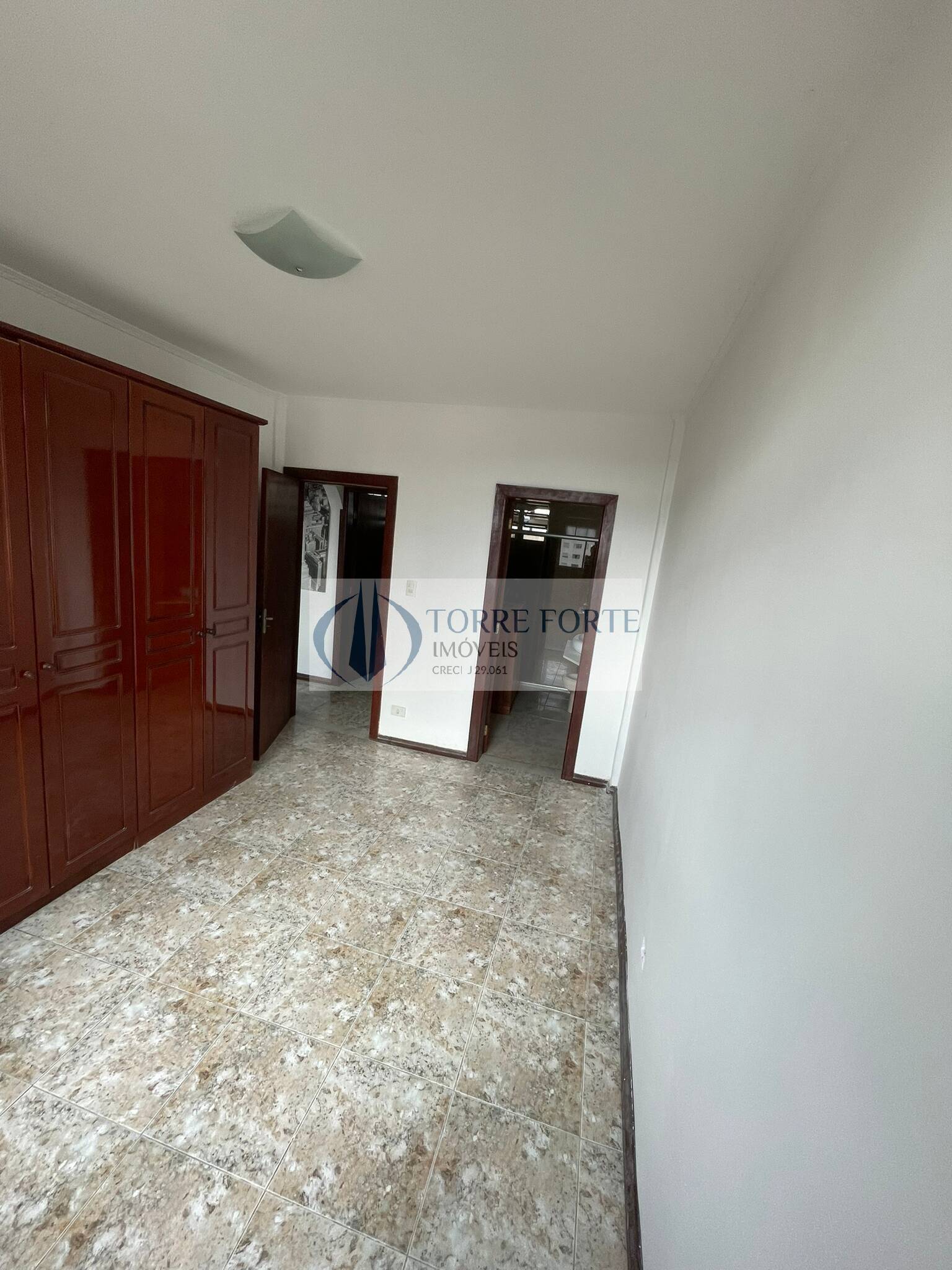 Apartamento à venda com 3 quartos, 96m² - Foto 5