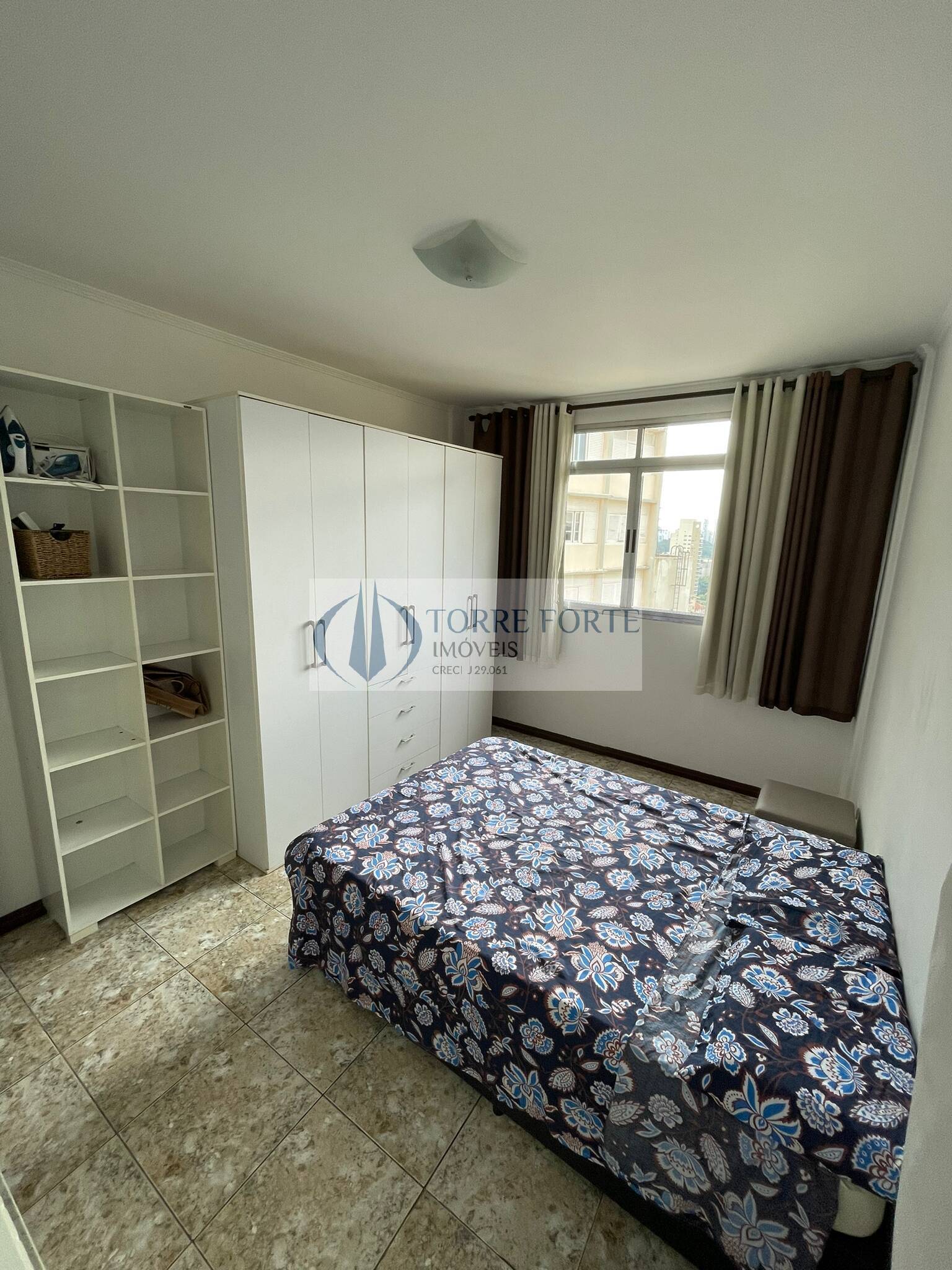 Apartamento à venda com 3 quartos, 96m² - Foto 7