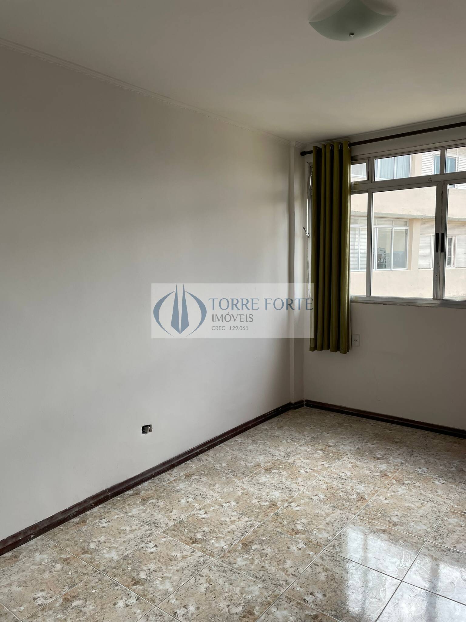 Apartamento à venda com 3 quartos, 96m² - Foto 8