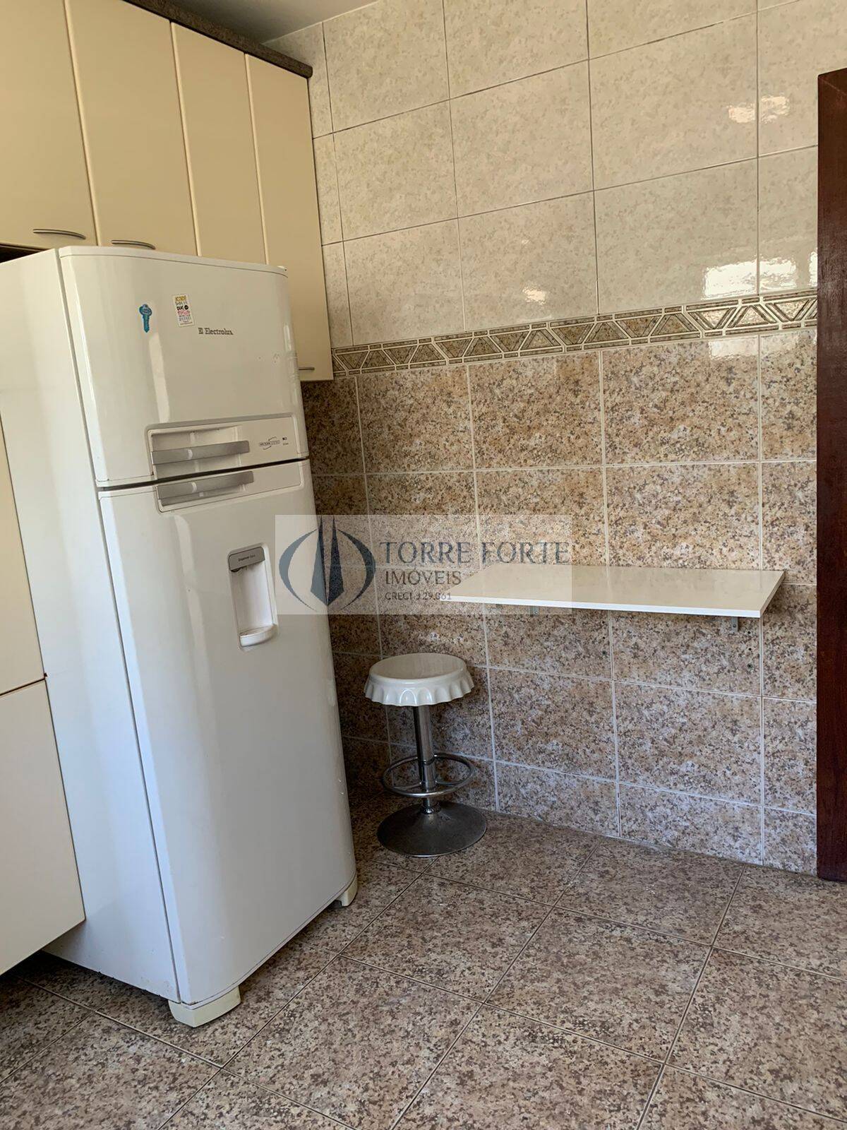 Apartamento à venda com 3 quartos, 96m² - Foto 12