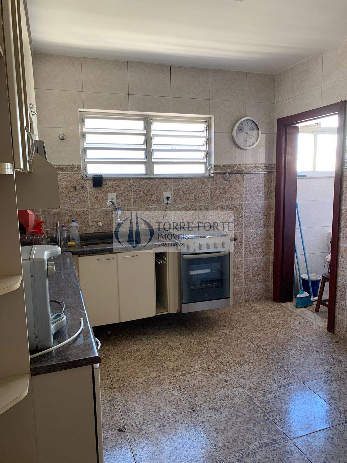 Apartamento à venda com 3 quartos, 96m² - Foto 11