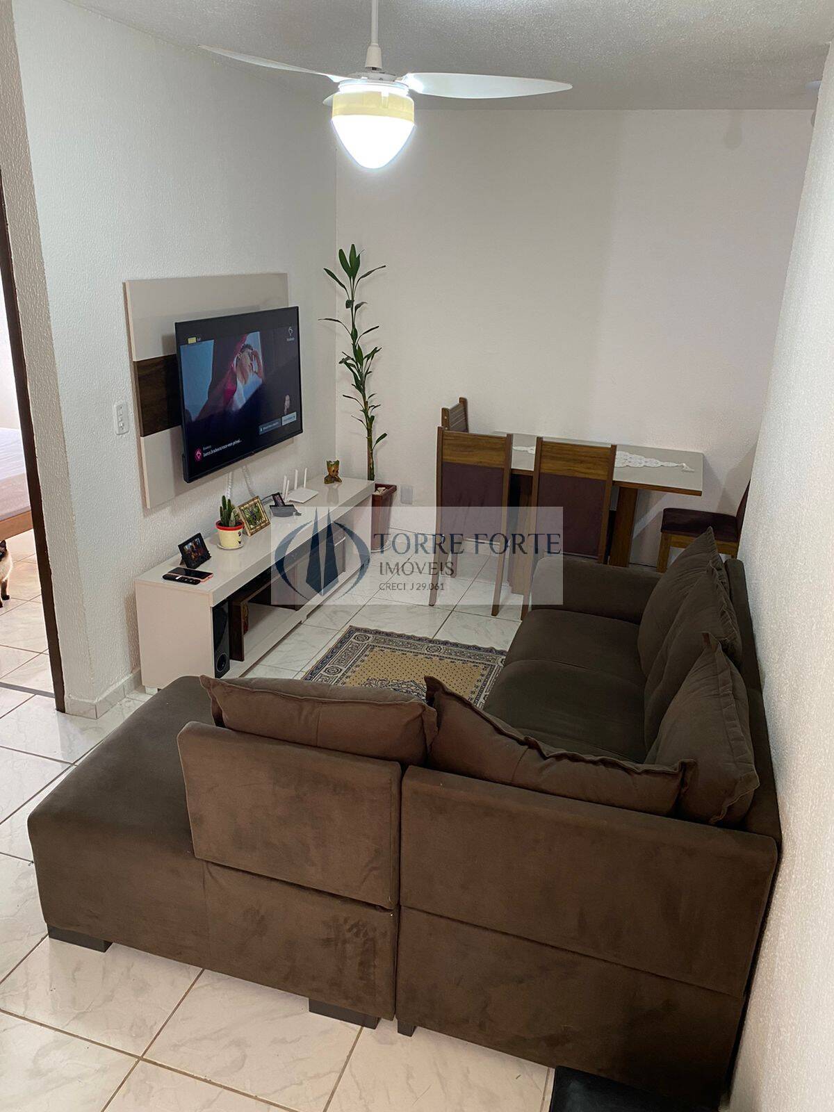 Apartamento à venda com 2 quartos, 51m² - Foto 3