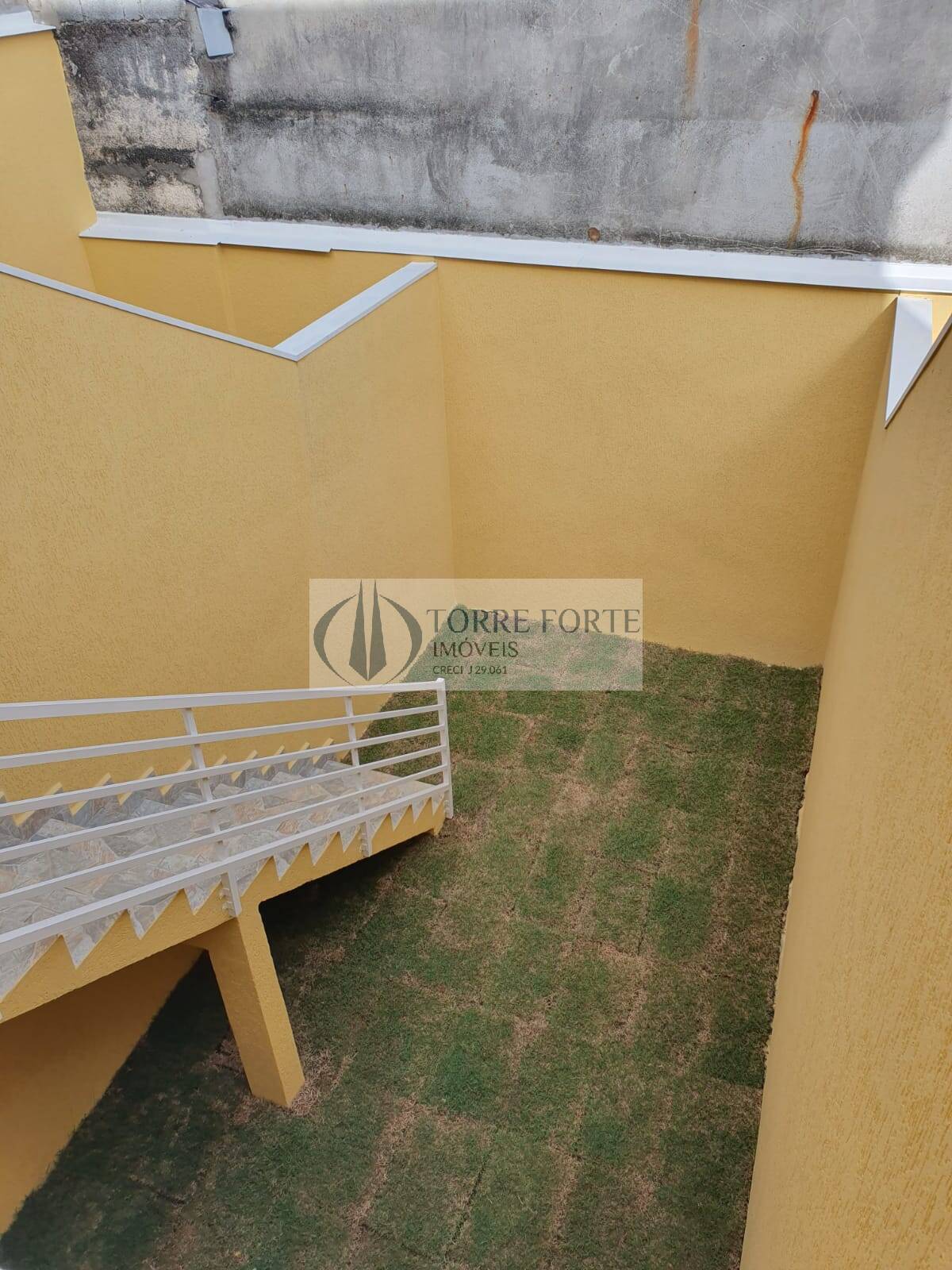 Sobrado à venda com 2 quartos, 84m² - Foto 2