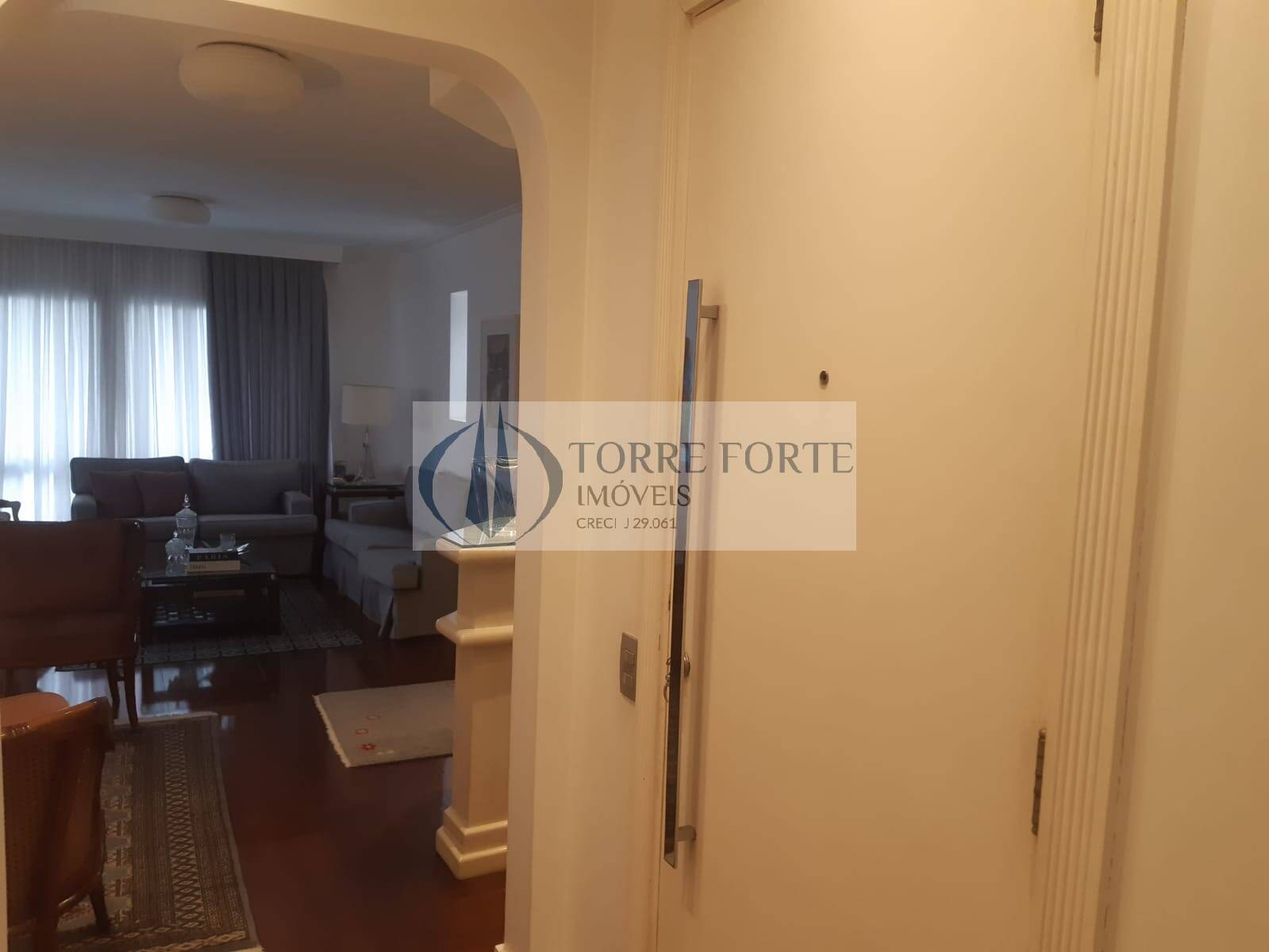 Apartamento à venda com 4 quartos, 183m² - Foto 20