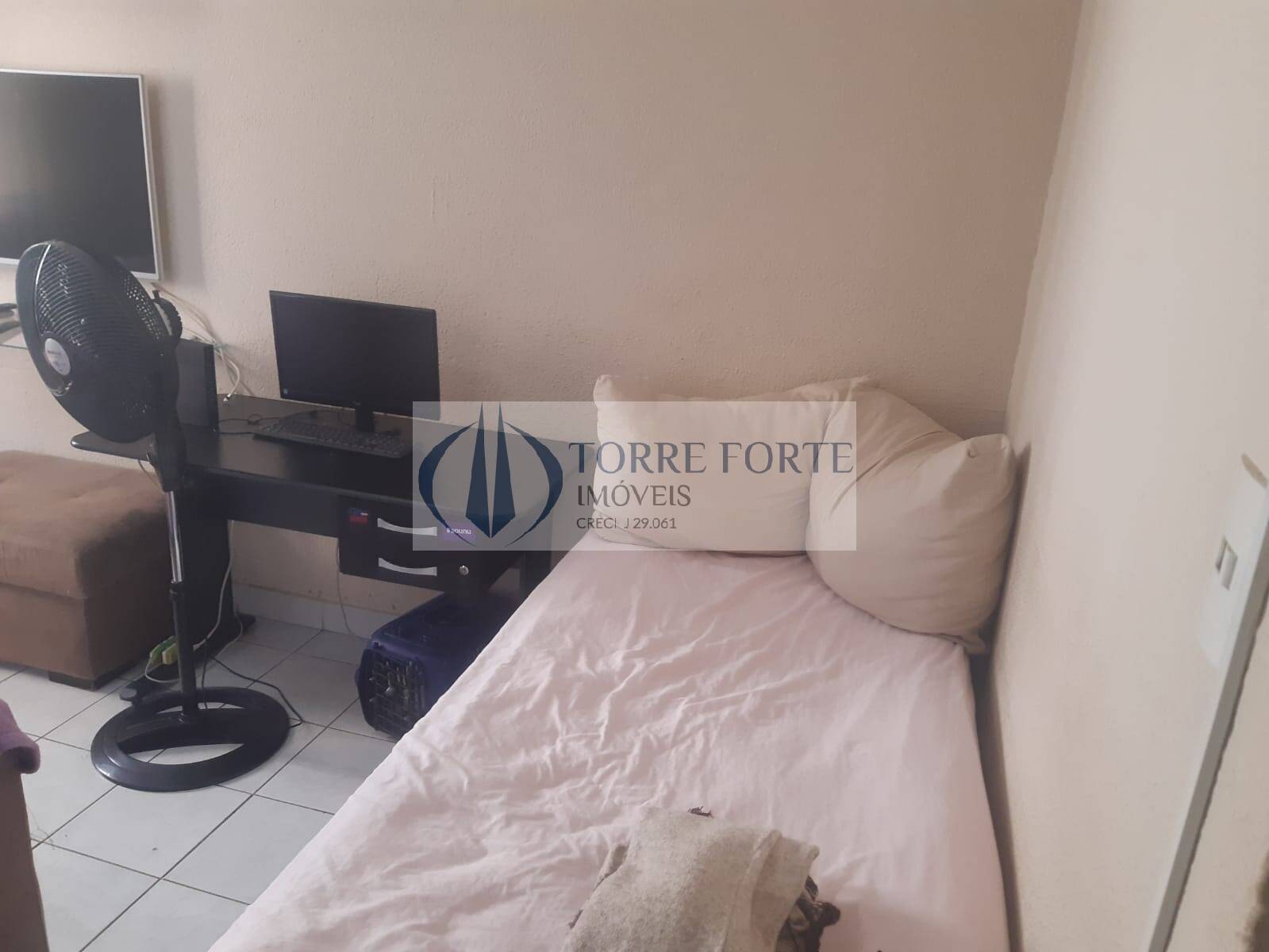 Apartamento à venda com 1 quarto, 30m² - Foto 11