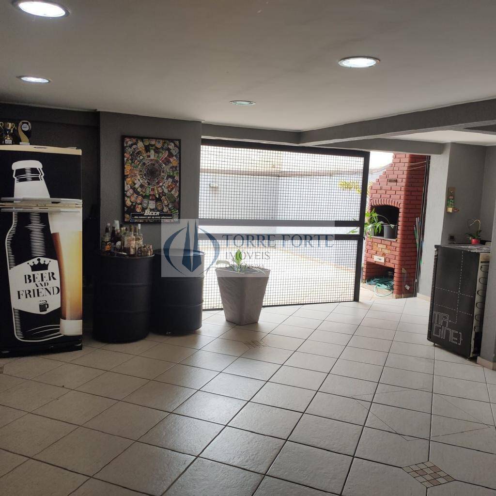 Sobrado à venda com 3 quartos, 262m² - Foto 29