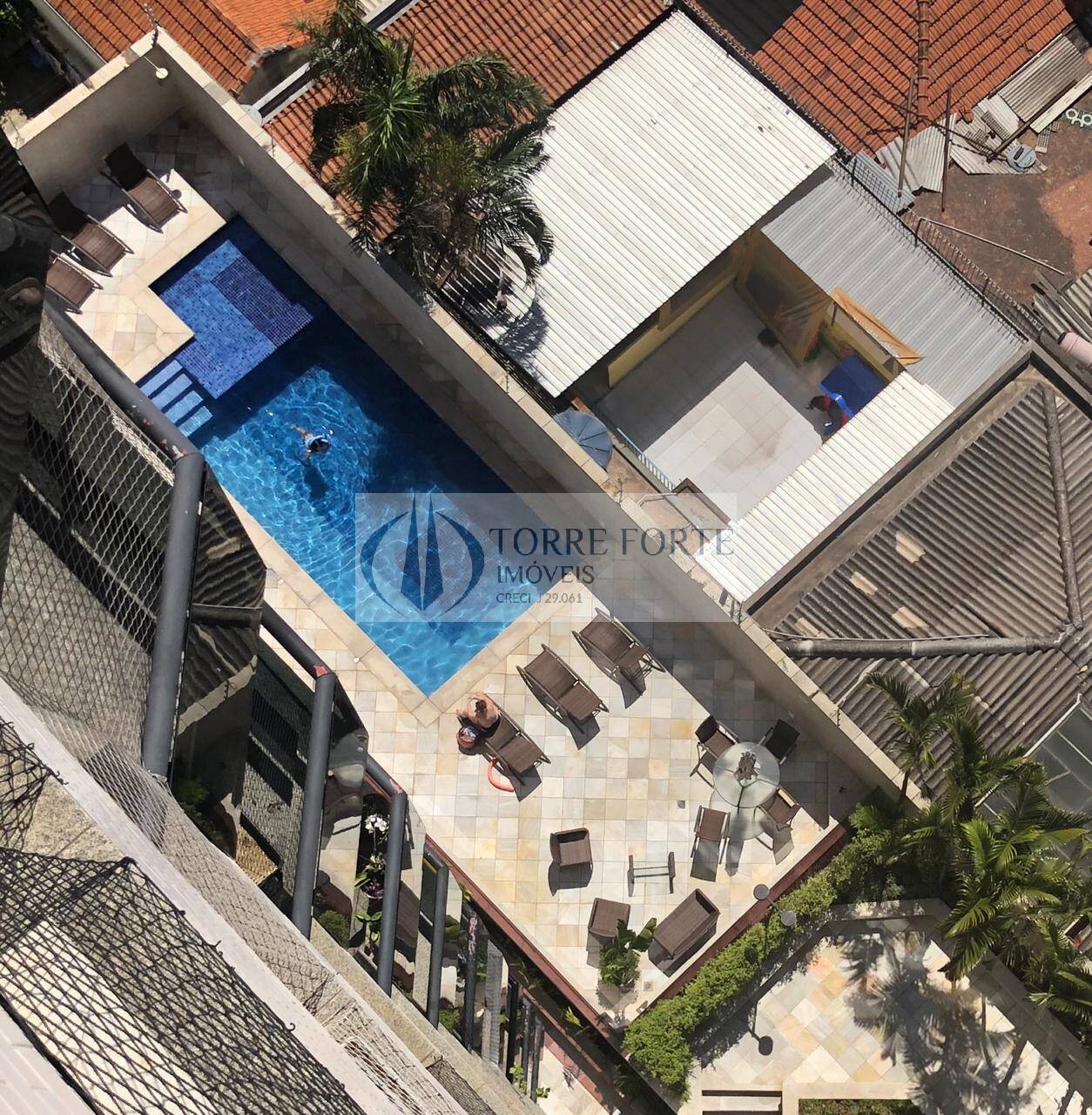 Apartamento à venda com 4 quartos, 160m² - Foto 1