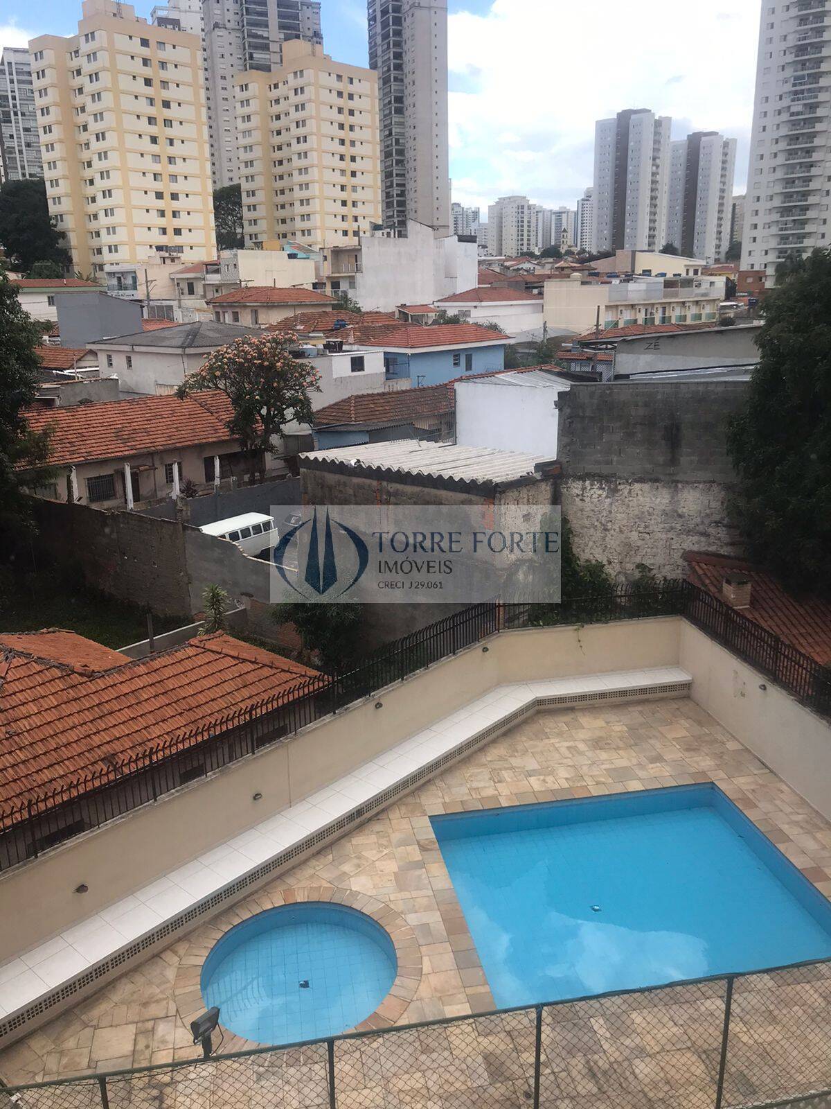 Apartamento à venda com 2 quartos, 50m² - Foto 20