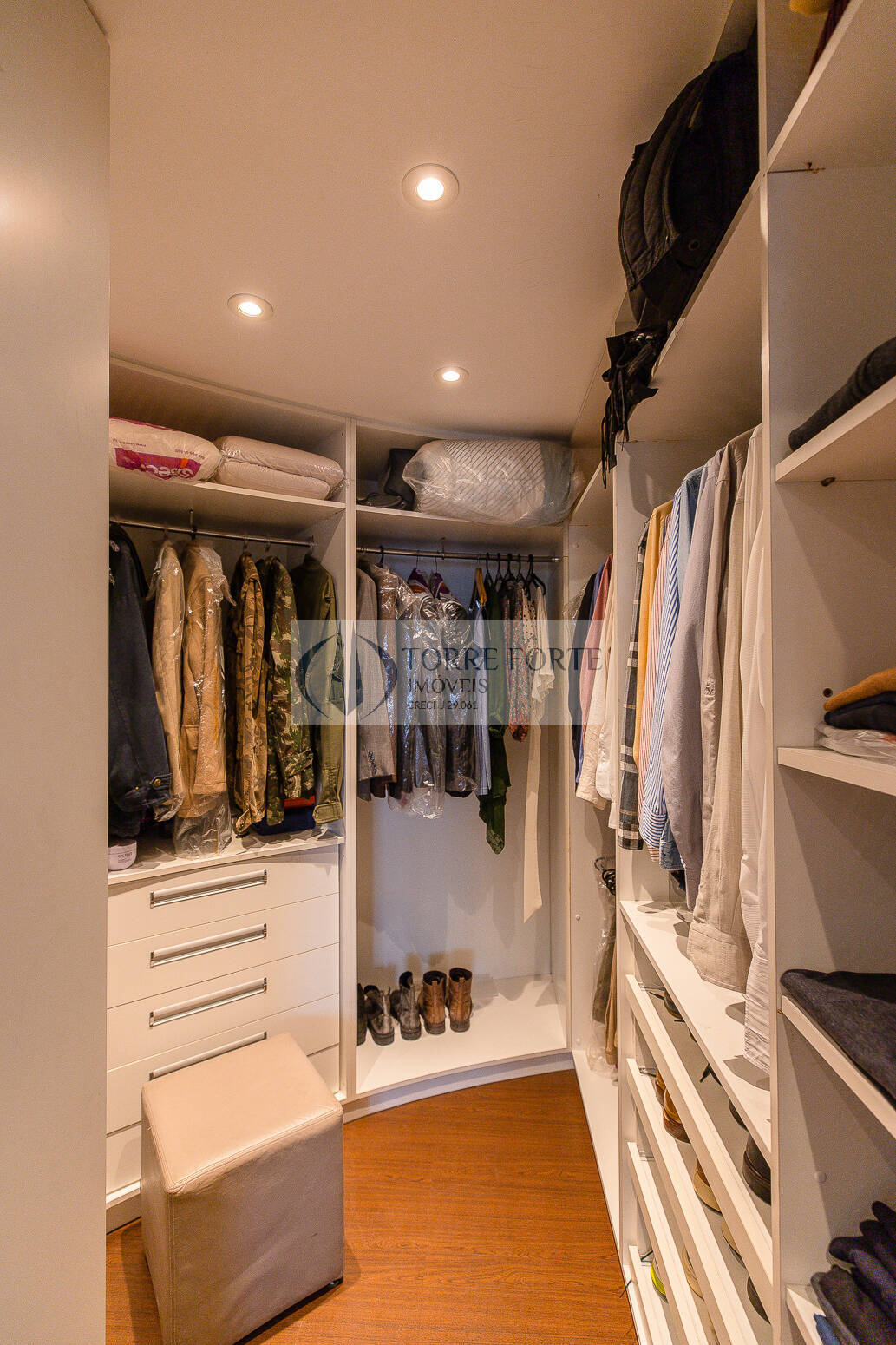 Apartamento à venda com 3 quartos, 152m² - Foto 28