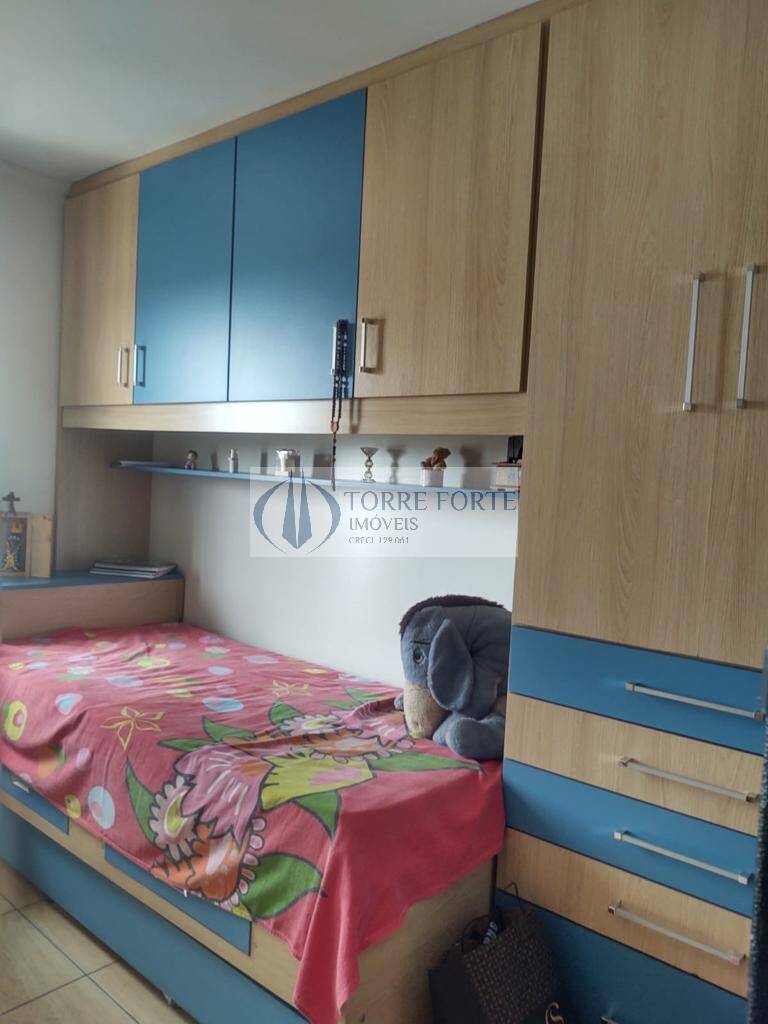 Apartamento à venda com 2 quartos, 70m² - Foto 5