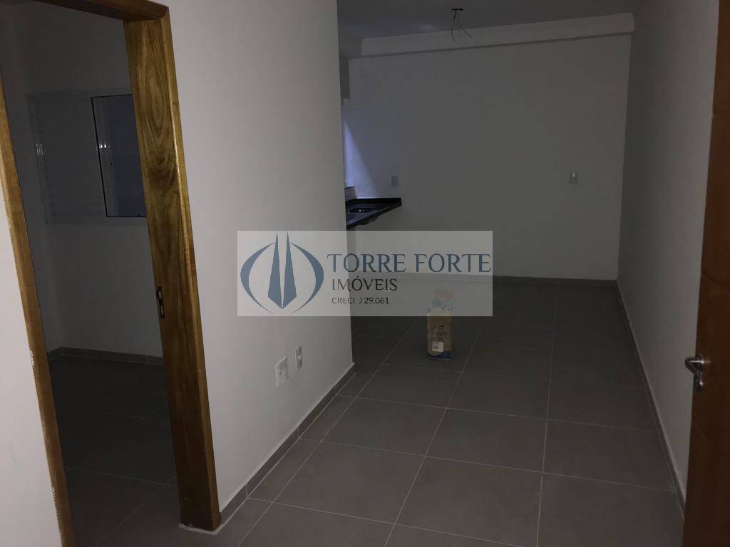 Apartamento à venda com 2 quartos, 40m² - Foto 6